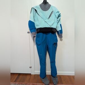 Women's Small Kokatat Meridian GORE-TEX Drysuit